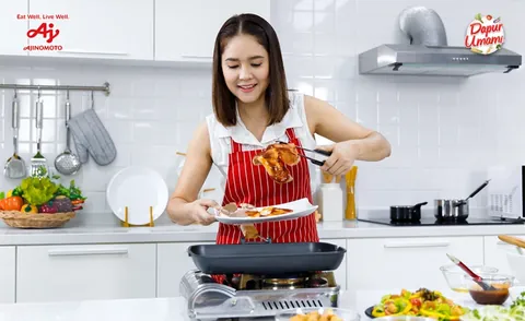 Bahaya Memanaskan Makanan Sisa yang Perlu Kamu Tahu