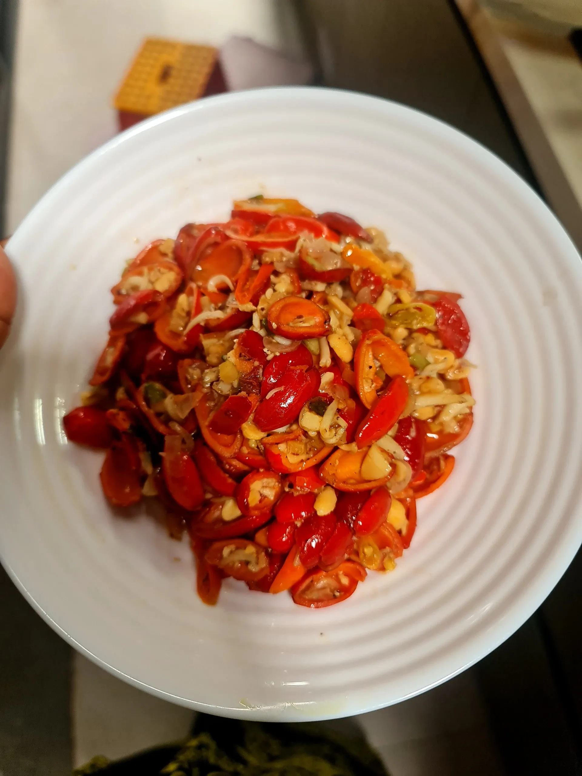 Oseng Tempe Kulit Melinjo AJINOMOTO