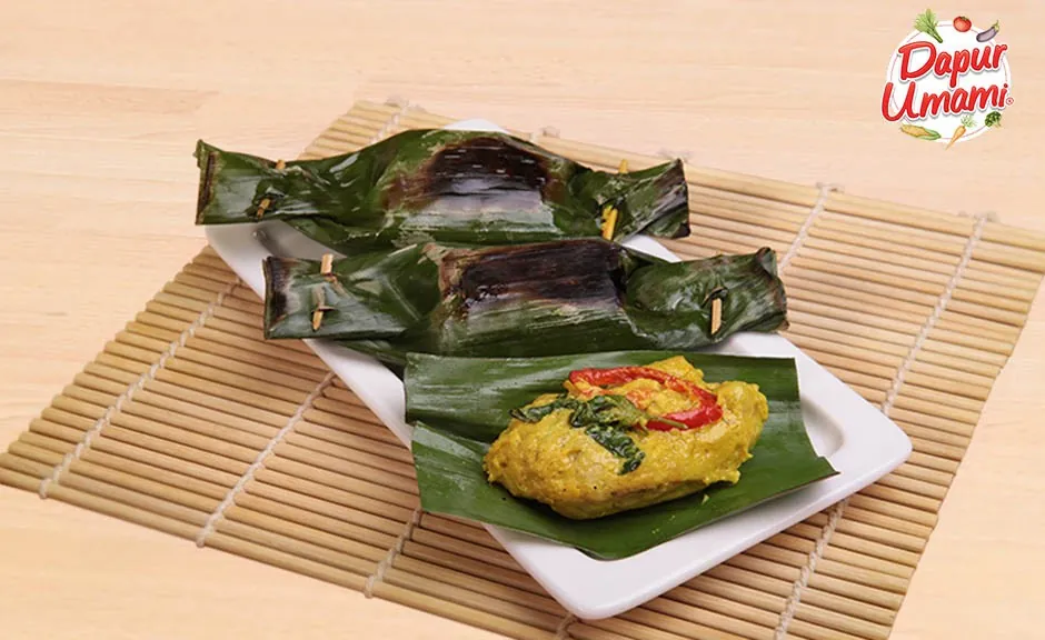 3. Pepes Ayam AJI-NO-MOTO®