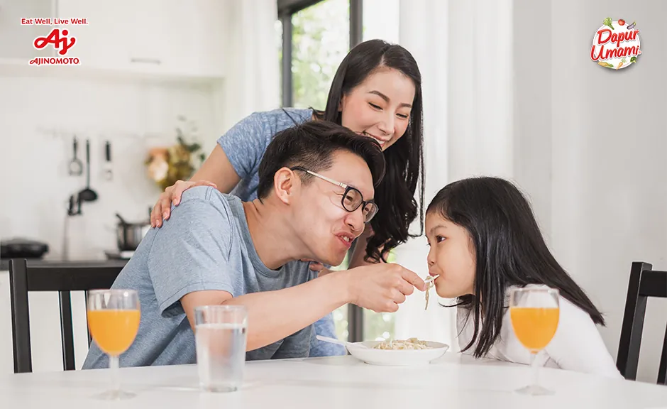 Manfaat Positif Makan Bersama Keluarga