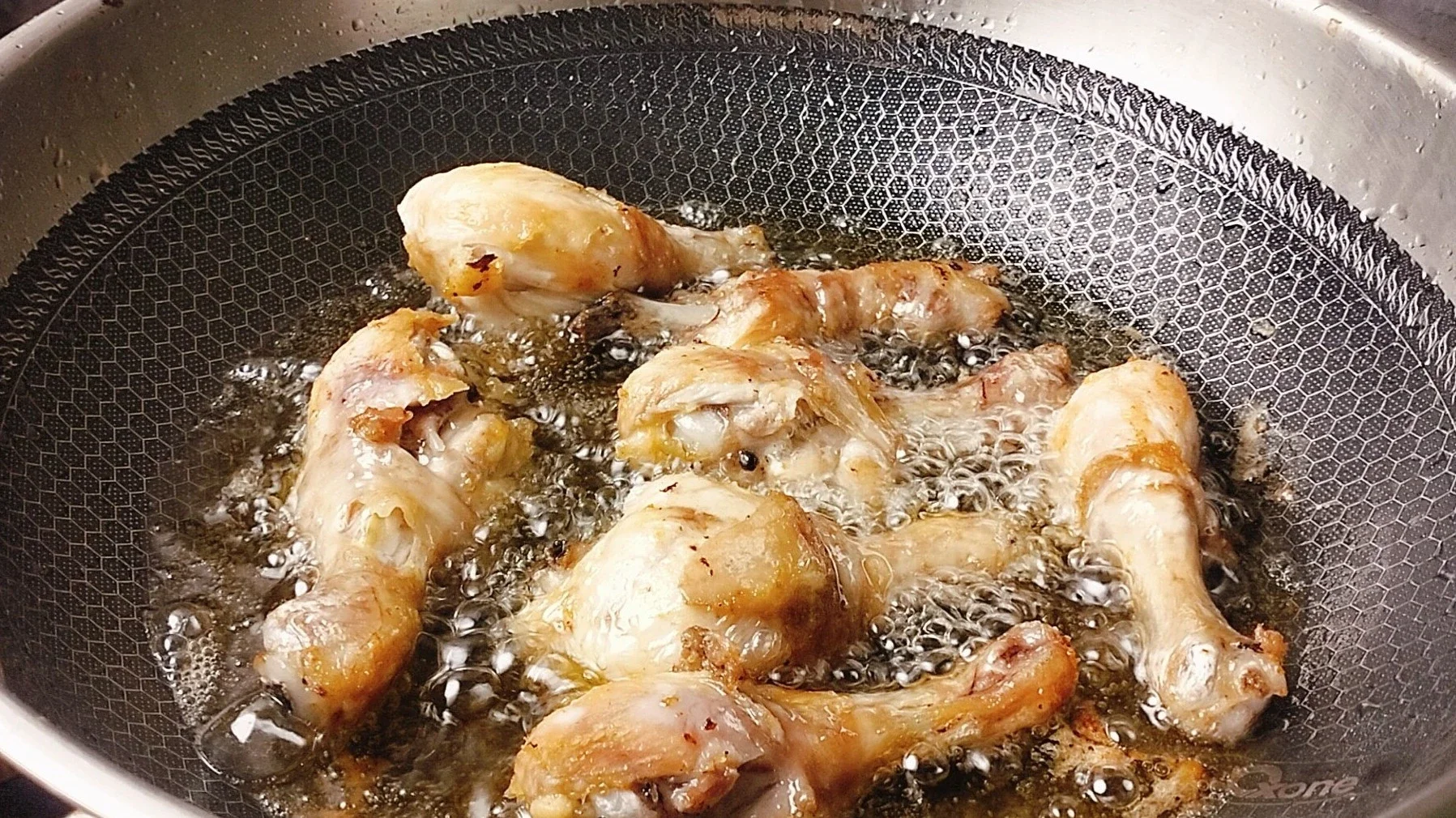 Ayam digoreng atau dipanggang?