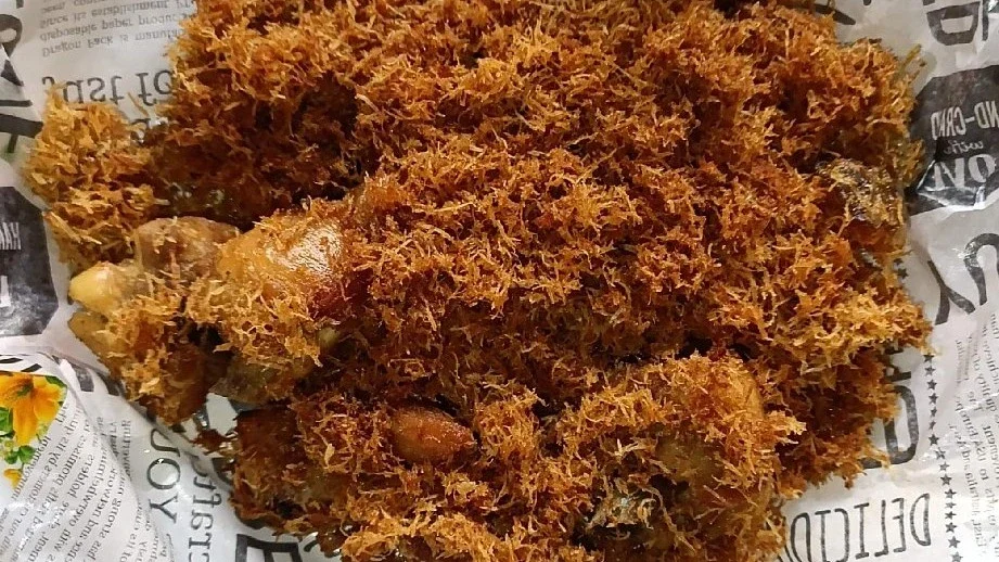 Recook Ayam Serundeng Kelapa.