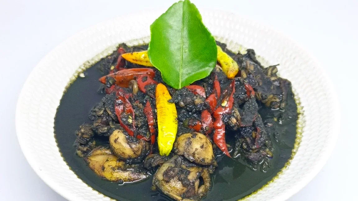 Balakutak Nasi Jamblang Khas Cirebon