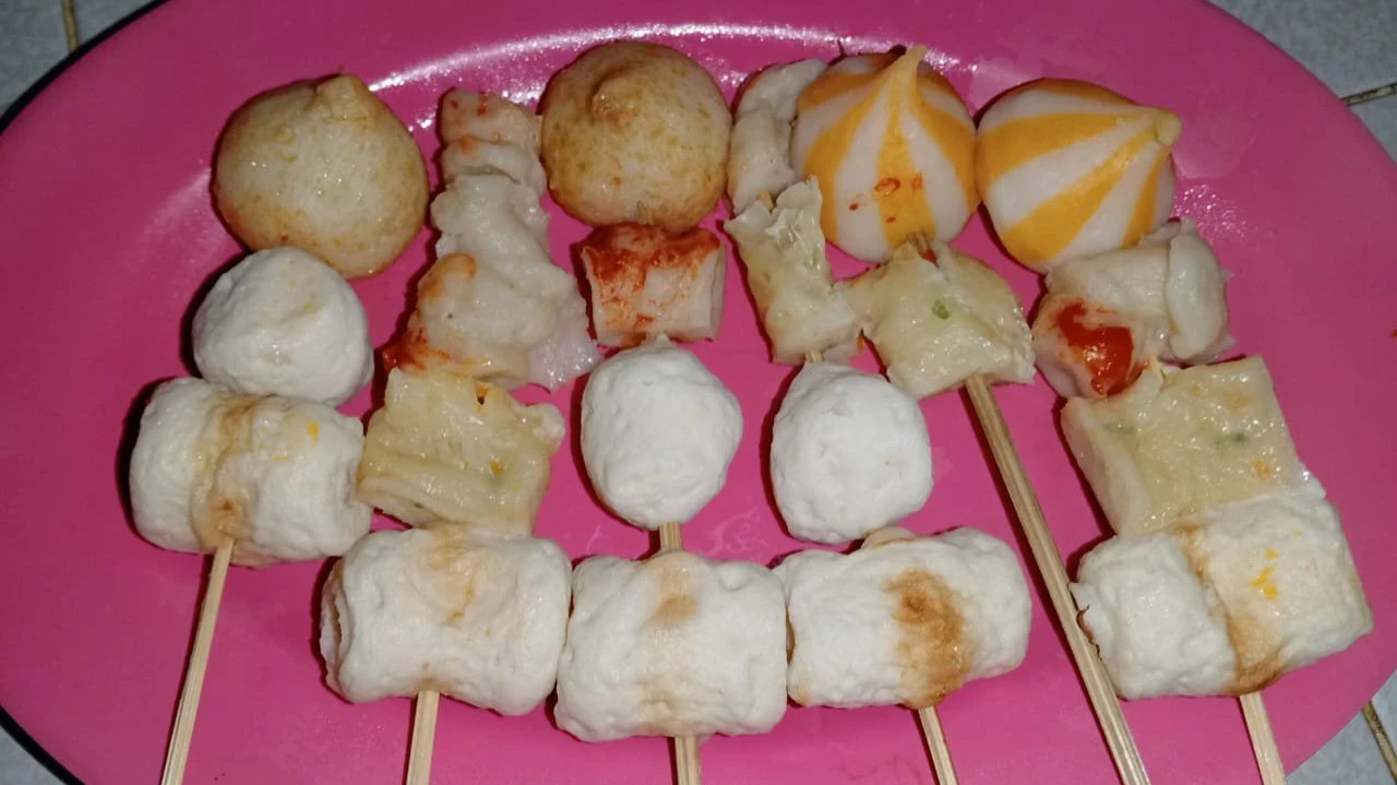 Baso Mix Seafood dan doa bersama