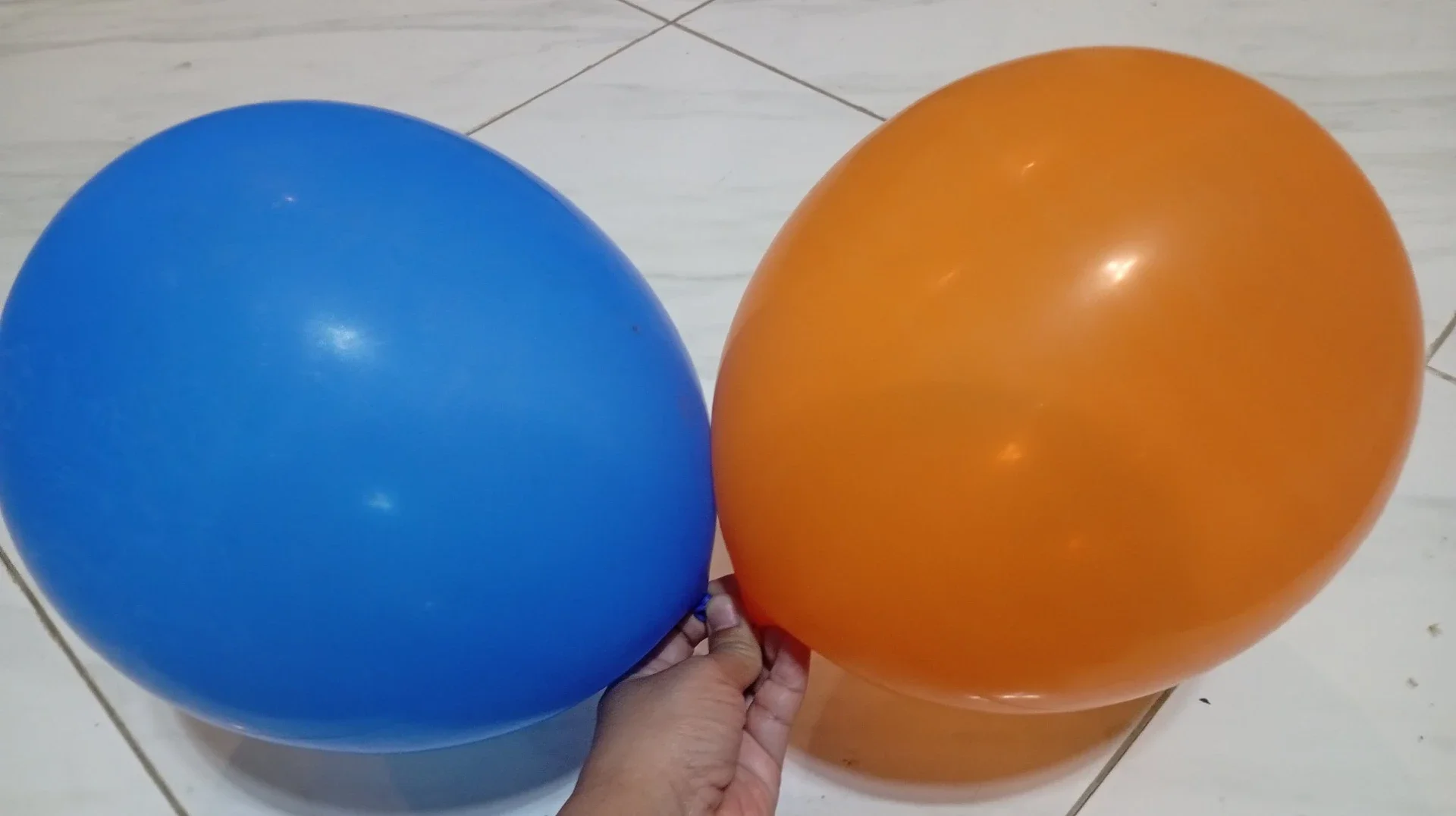 Batas Umur BermainBalon Latex