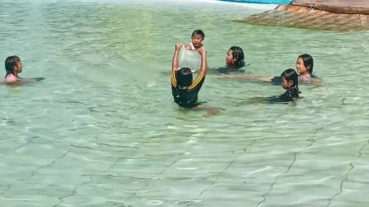 Berenang #KegiataFavorit
