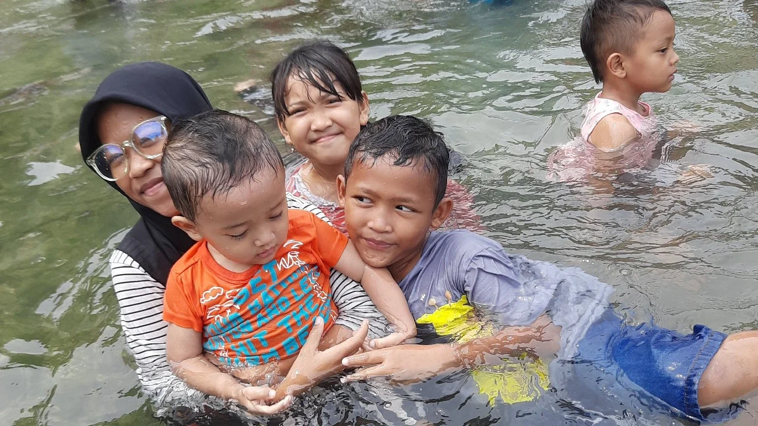 Berlibur ke Pantai #KegiatanFavorit