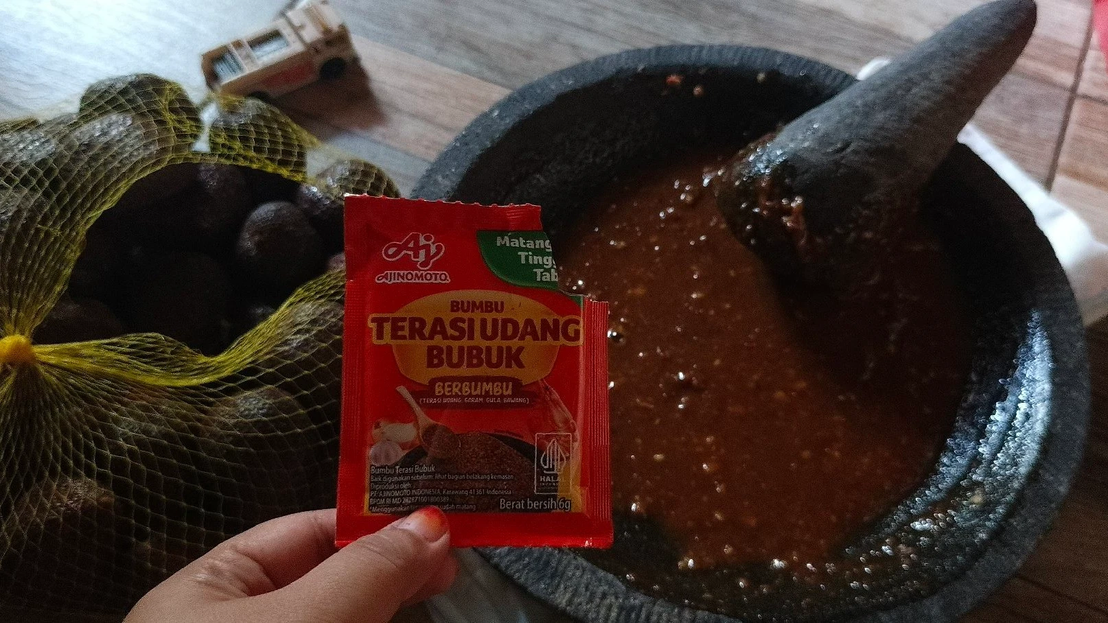 bikin rujak salak