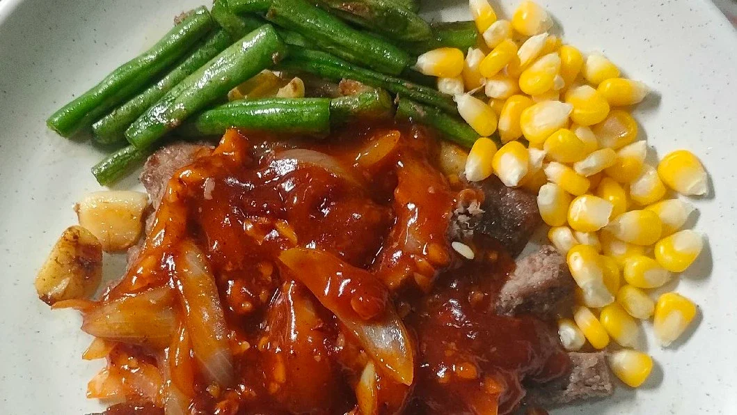 Bikin Steak di rumah! Yummy!