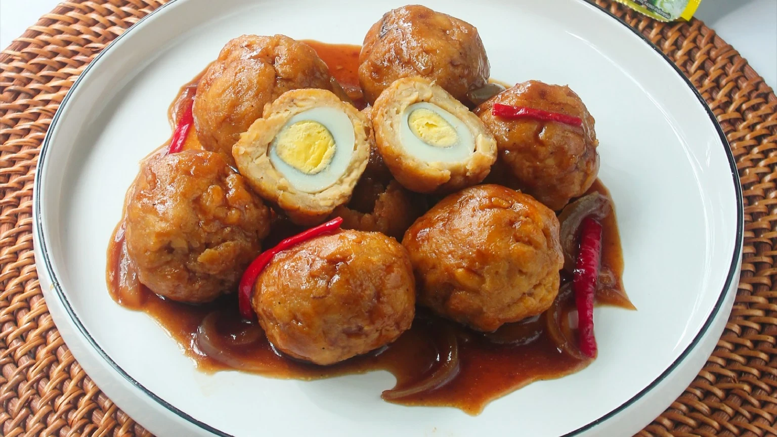 Bola Tempe Telur Puyuh dengan Saus Mentega