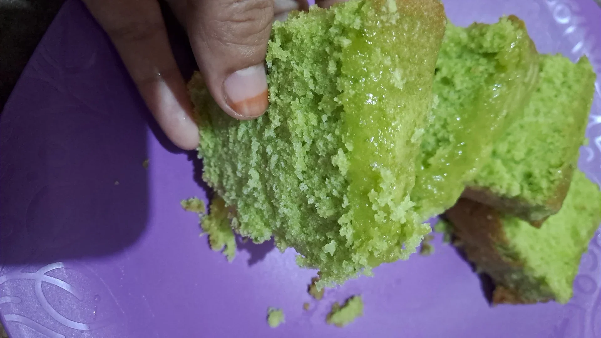 Bolu Pandan Kesukaan