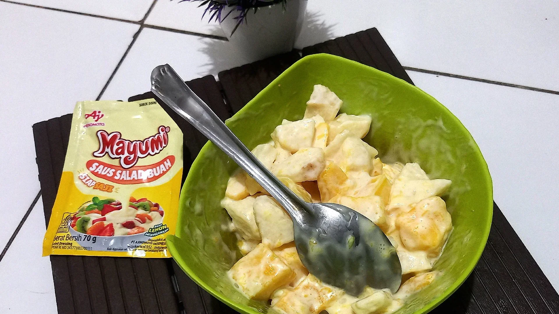 Cara asyik makan buah