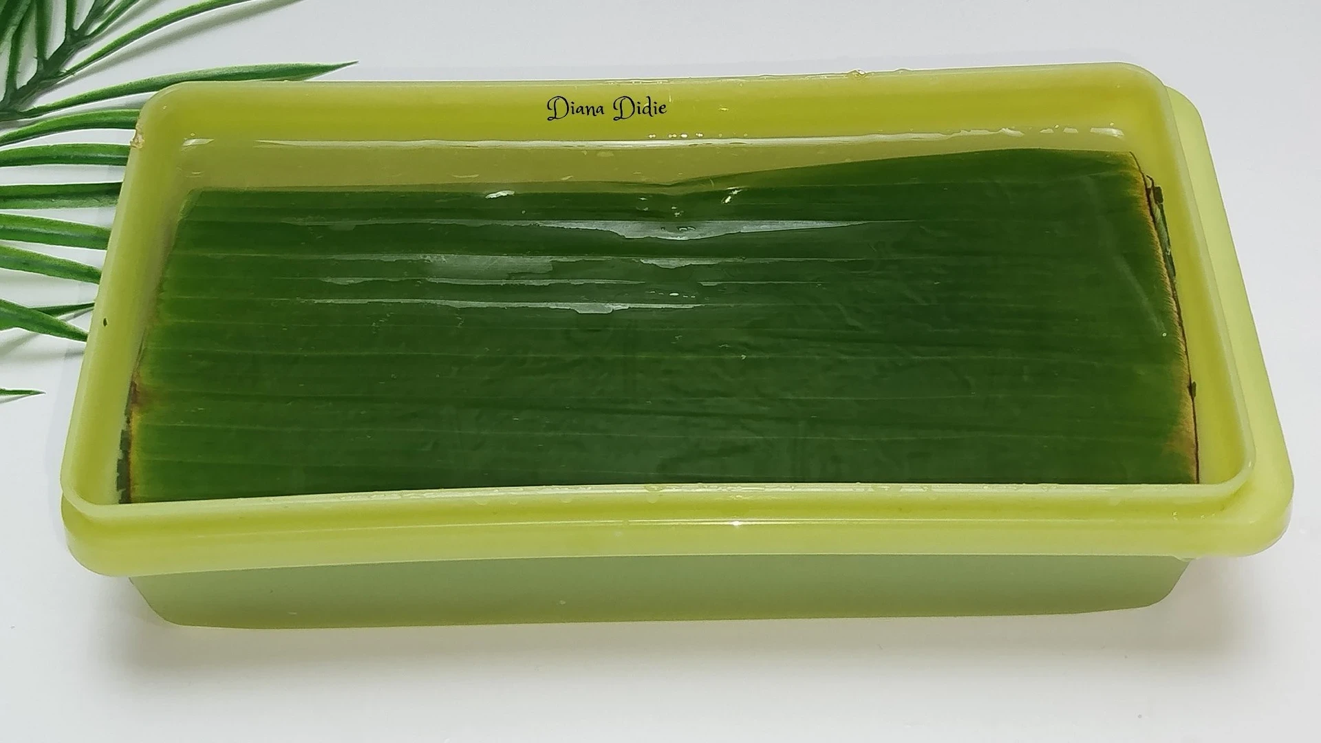 Cara menyimpan daun pisang agar awet seminggu