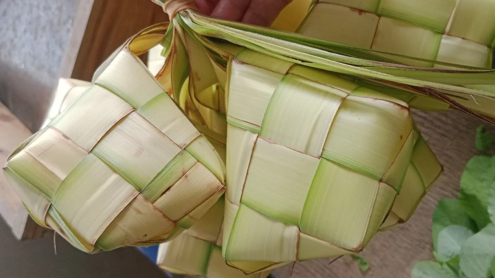 Sepenggal Cerita Tentang Ketupat Lebaran