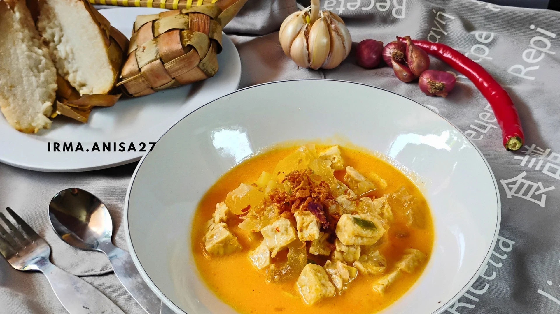 #CeritaMomenFitri Memasak Ketupat Sayur