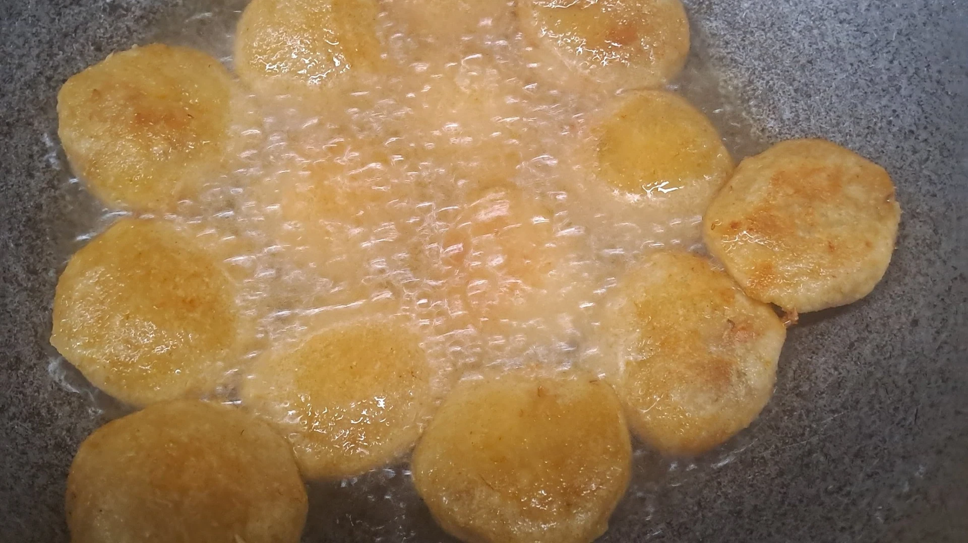 combro isi tempe