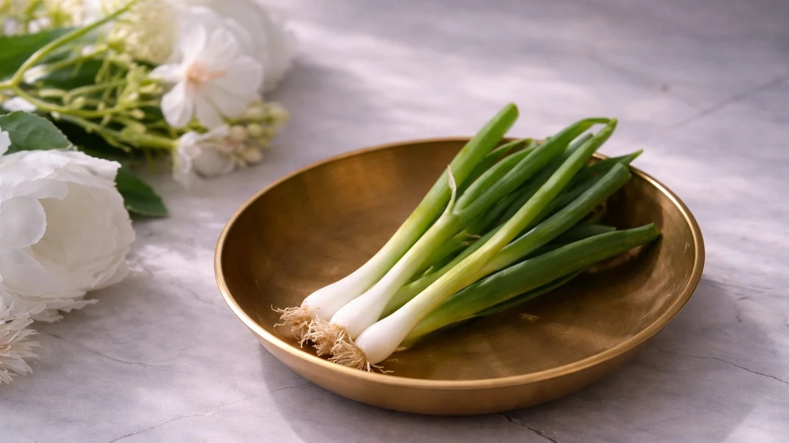 Daun Bawang untuk Aroma Segar Alami
