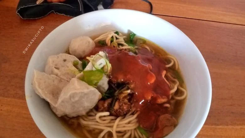 #DiBalikLensa Umamichi MIE AYAM SI KULINER PALING DI CARI