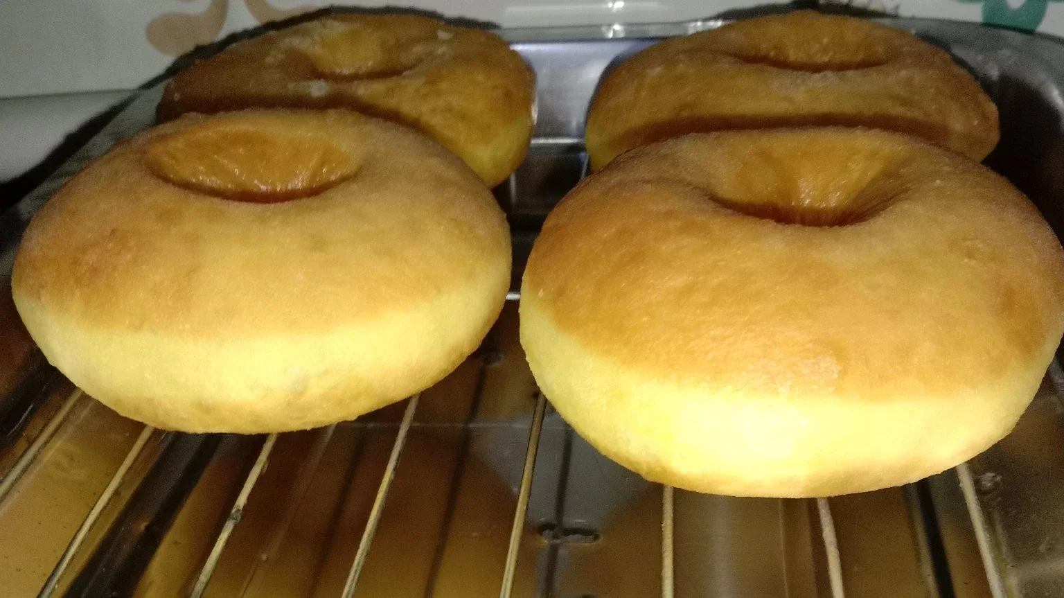 DONAT LABU KUNING
