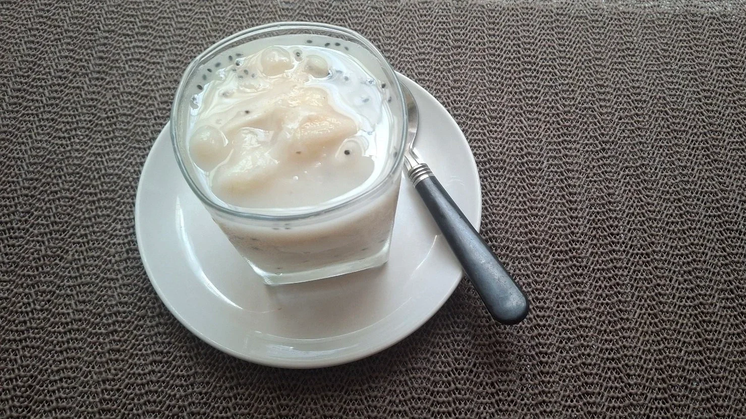 Es Sirsak Susu Selasih