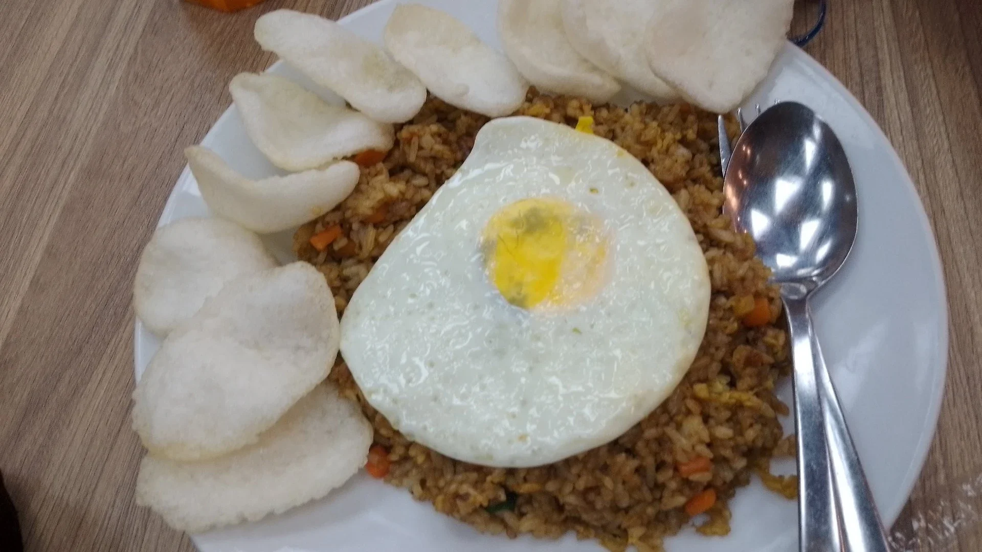 #IsiPiringmuHariIni Makan Malam si Kecil dengan Nasi Goreng