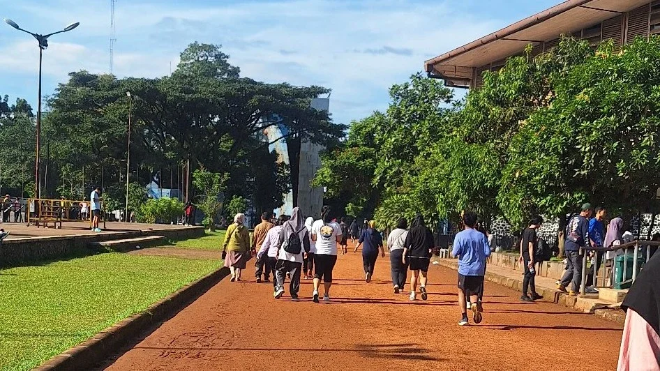 #JagaJantungVersiku Jalan Santai