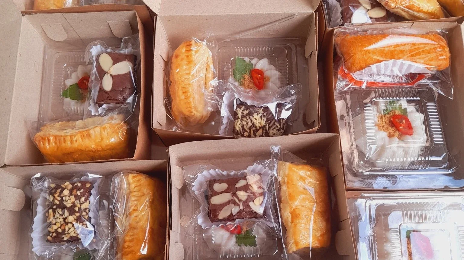 Jajan snack box