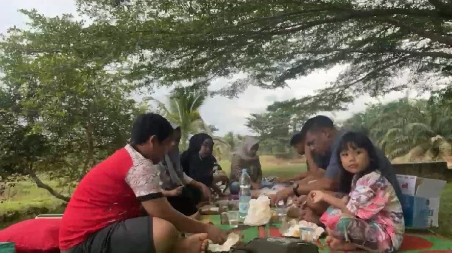 Jalan-jalan Family Time dan Makan Merawang #KegiatanFavorit