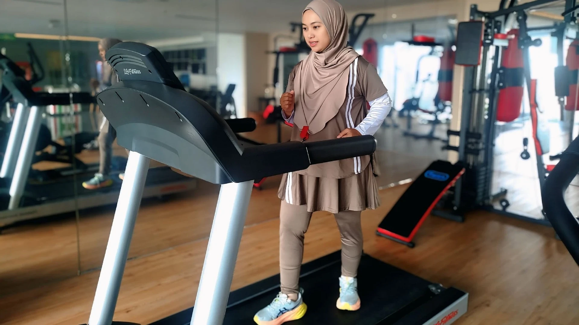 Jalan Kaki Merubah Penampilan Ku #CeritaInspiratif