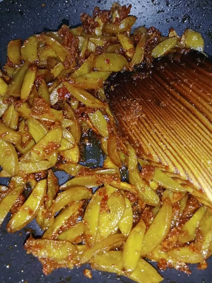 Recook Sambal jengkol iris