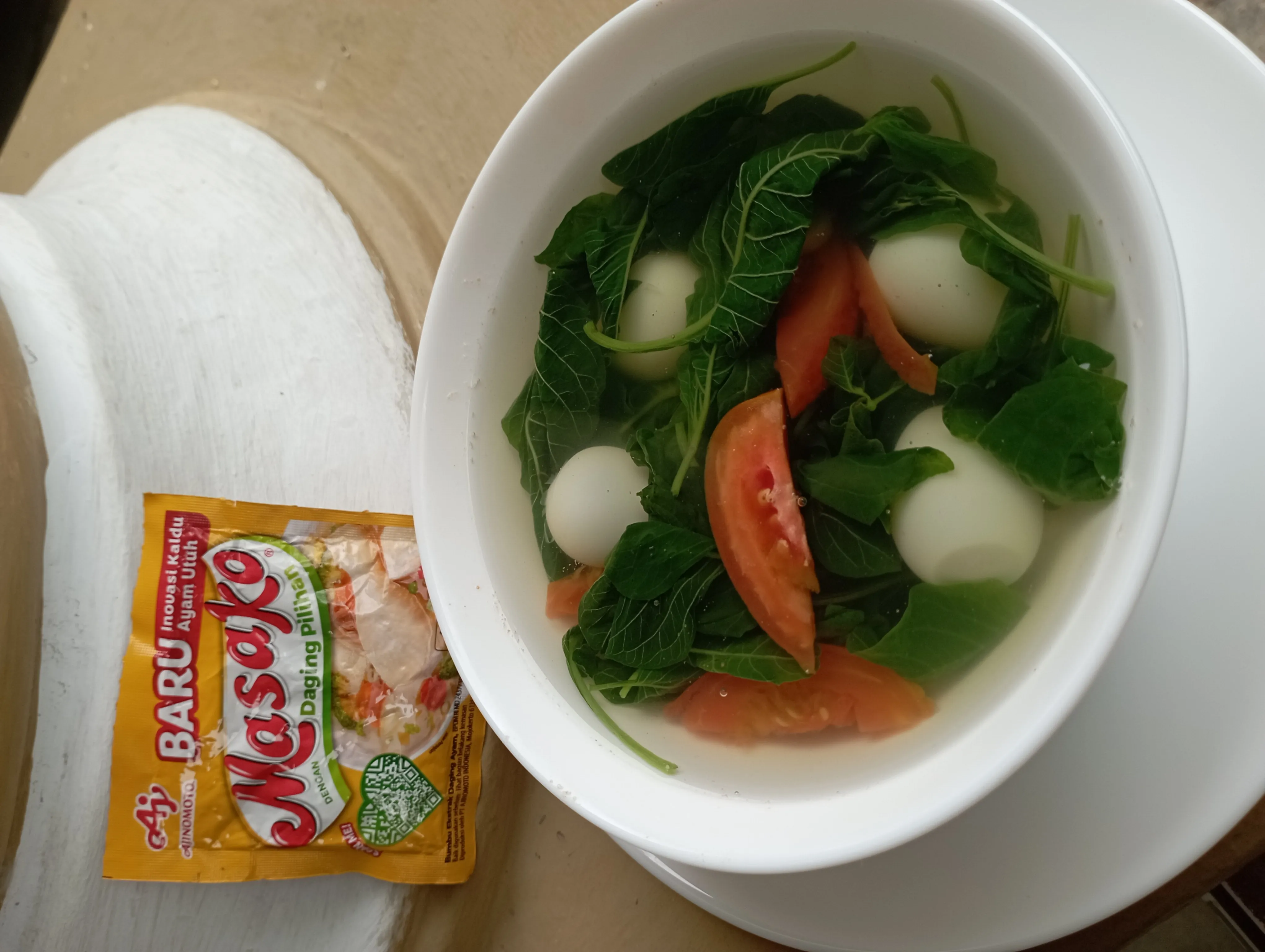 Recook Sayur Bayam , wortel , telur puyuh