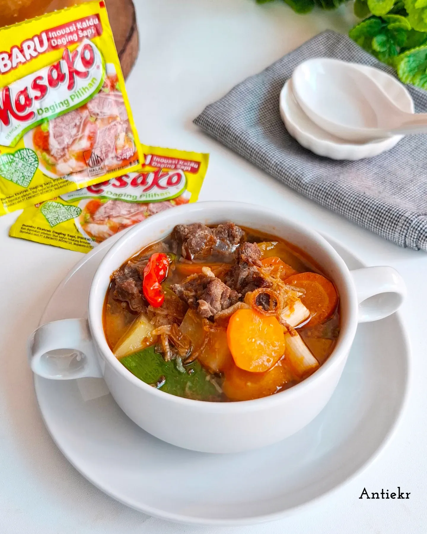 Recook Sop Sapi Pedas Ala Chef Devy Anastasia
