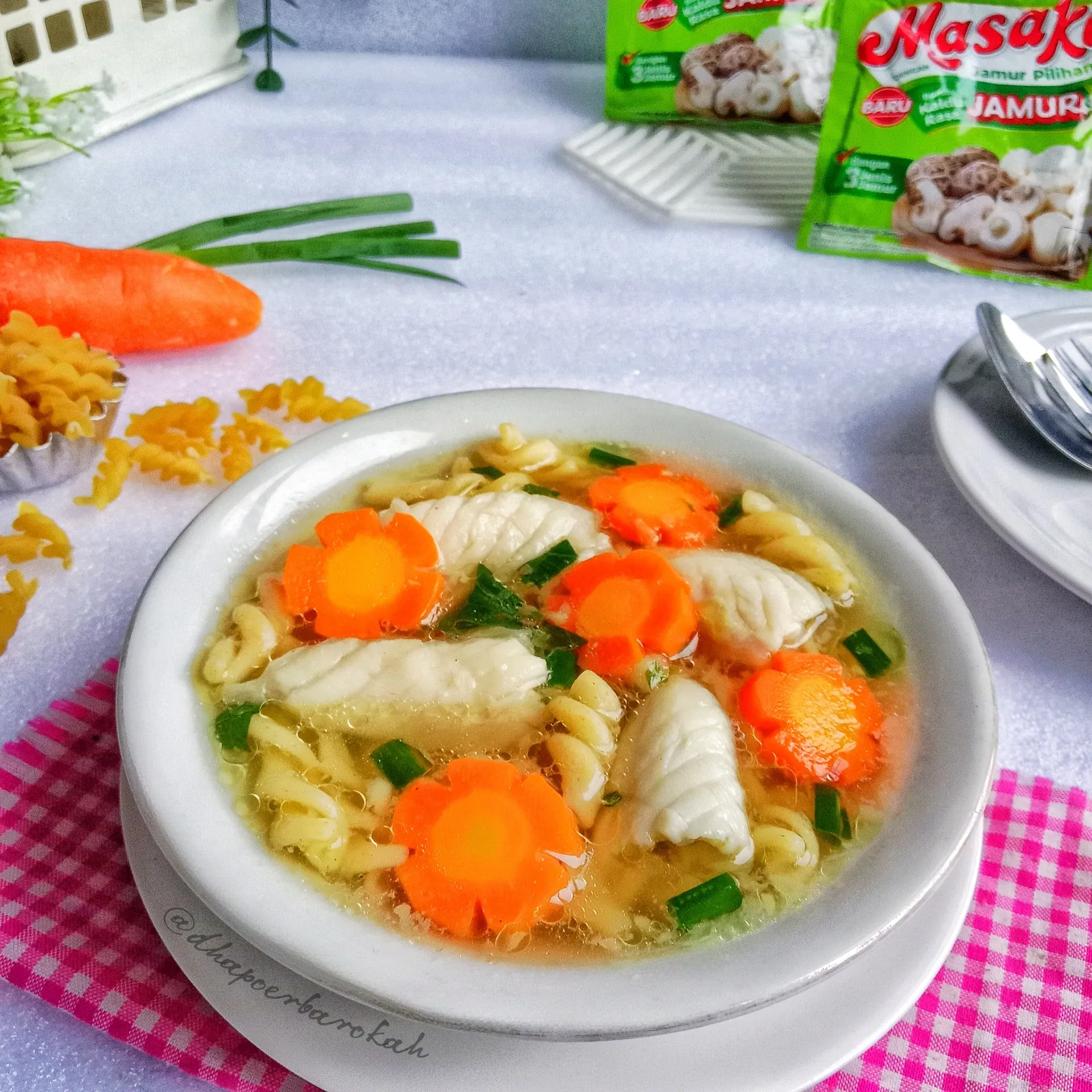 Recook Sup Ikan Masako® Kaldu Jamur ala Mami Abe