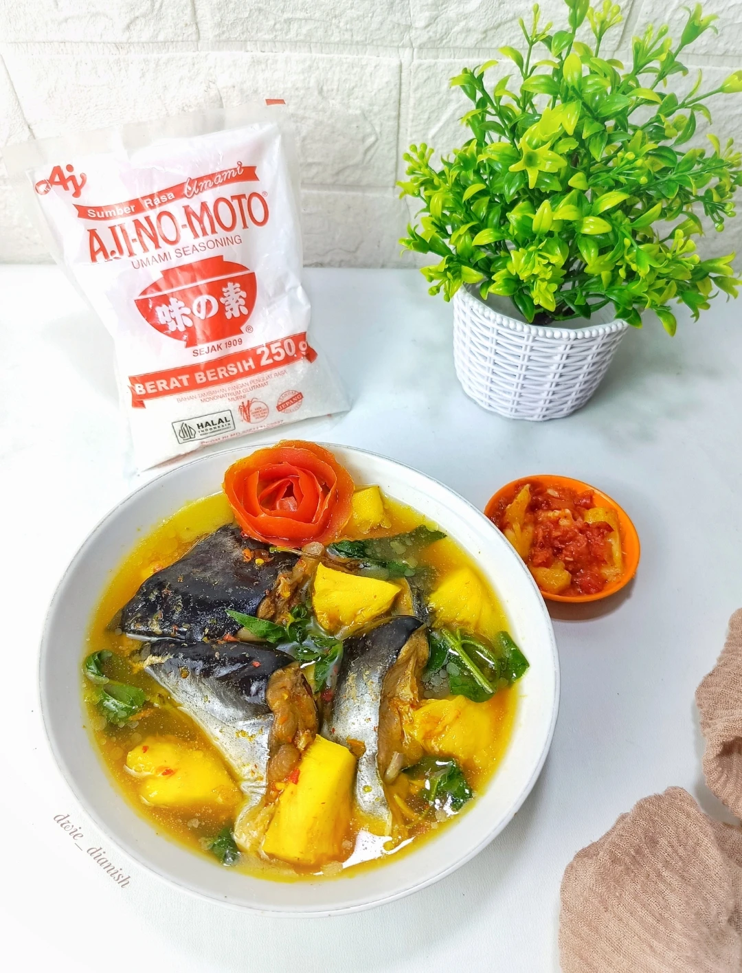 Recook Pindang Patin Sambal Nanas ala AJI-NO-MOTO®