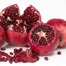 Apakah biji buah delima bisa di makan?
