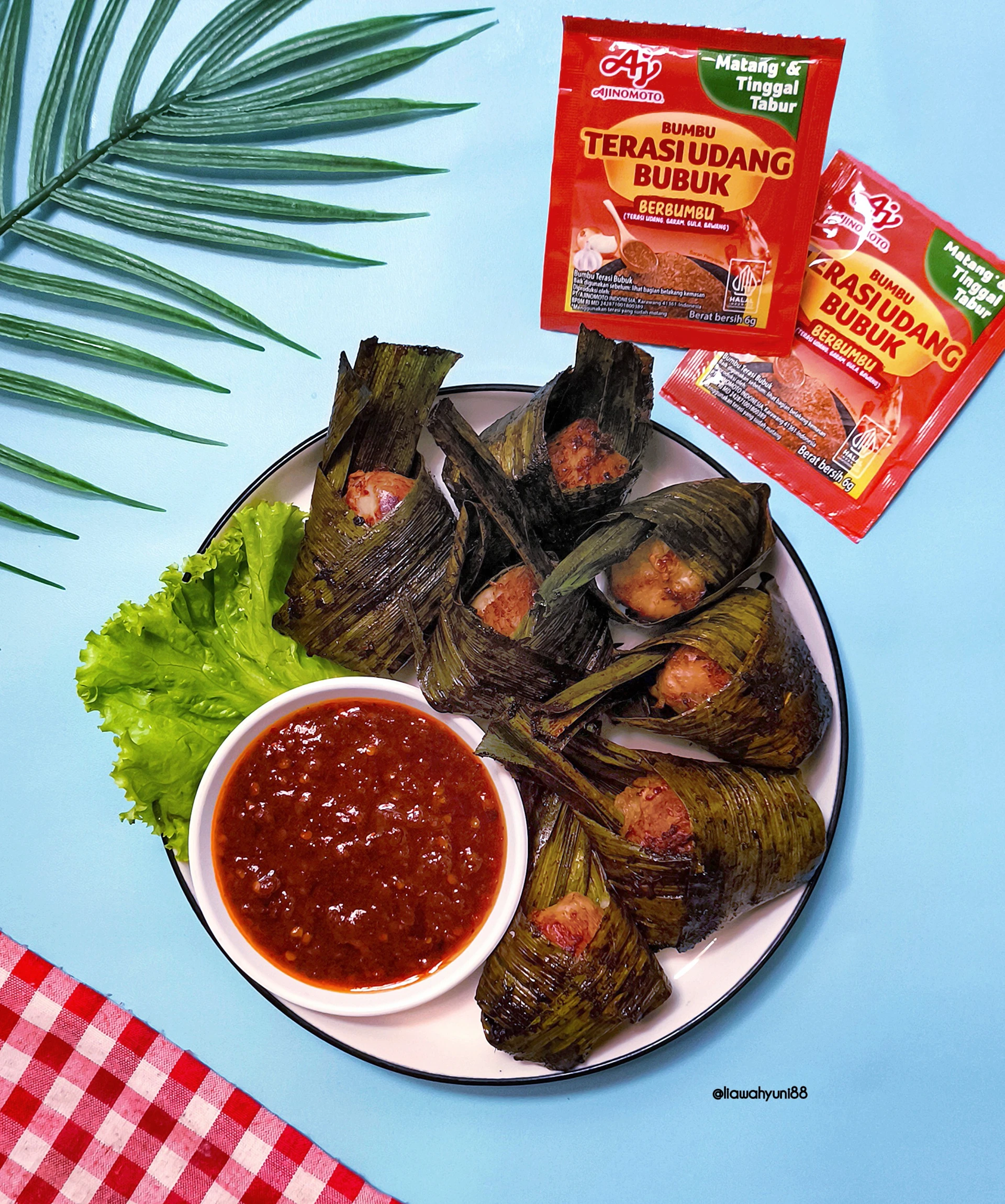 AYAM GORENG &amp; SAMBAL TERASI LAMONGAN