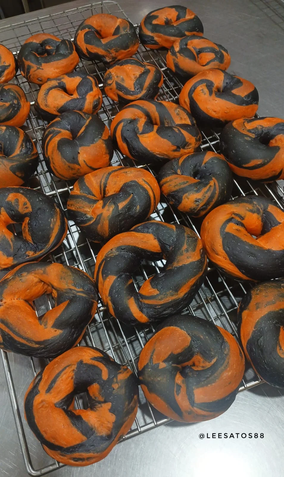 Baking Demo Dark Tangy Soft Bagel