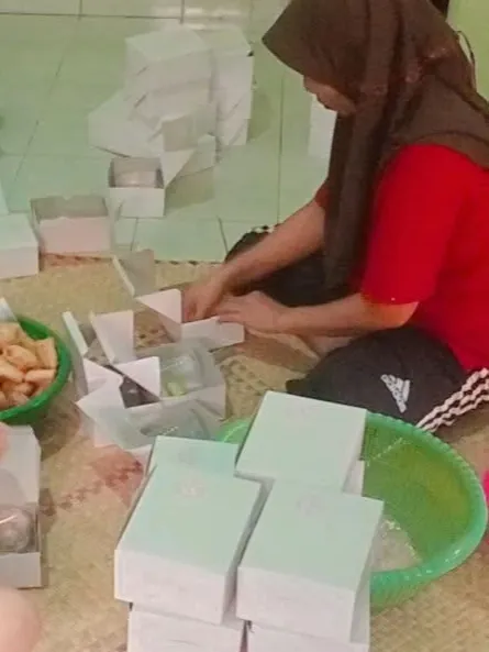 Berbagi Dengan Sesama Tak Perlu Menunggu Banyak (Jurnal 7)