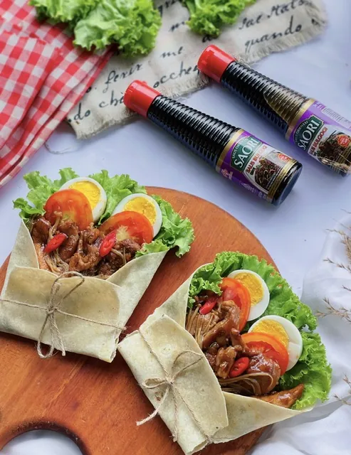 BULGOGI CHIKEN TORTILA WRAPS