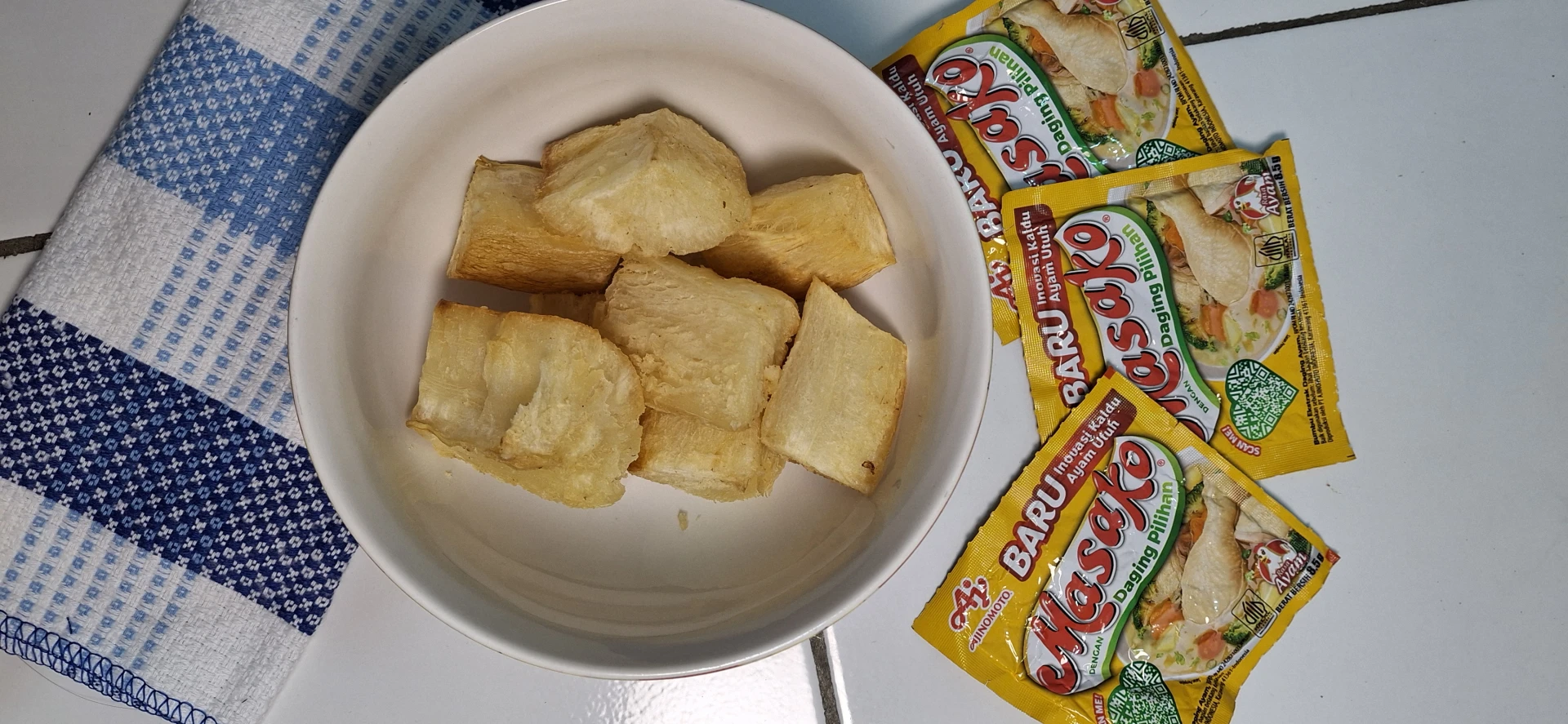 Camilan Paktis Singkong