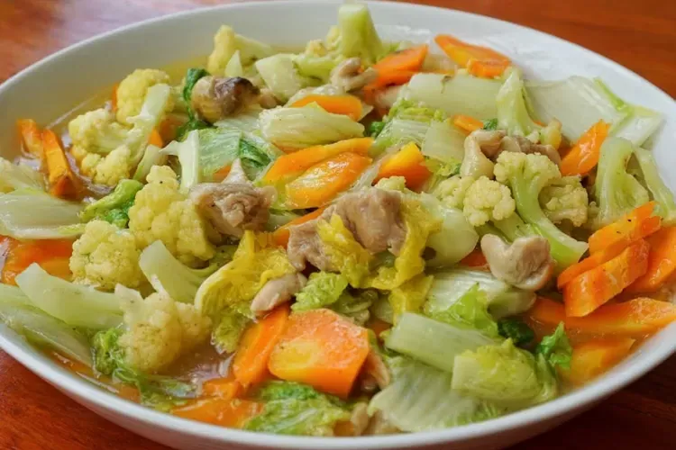Capcay Kuah atau Capcay Goreng