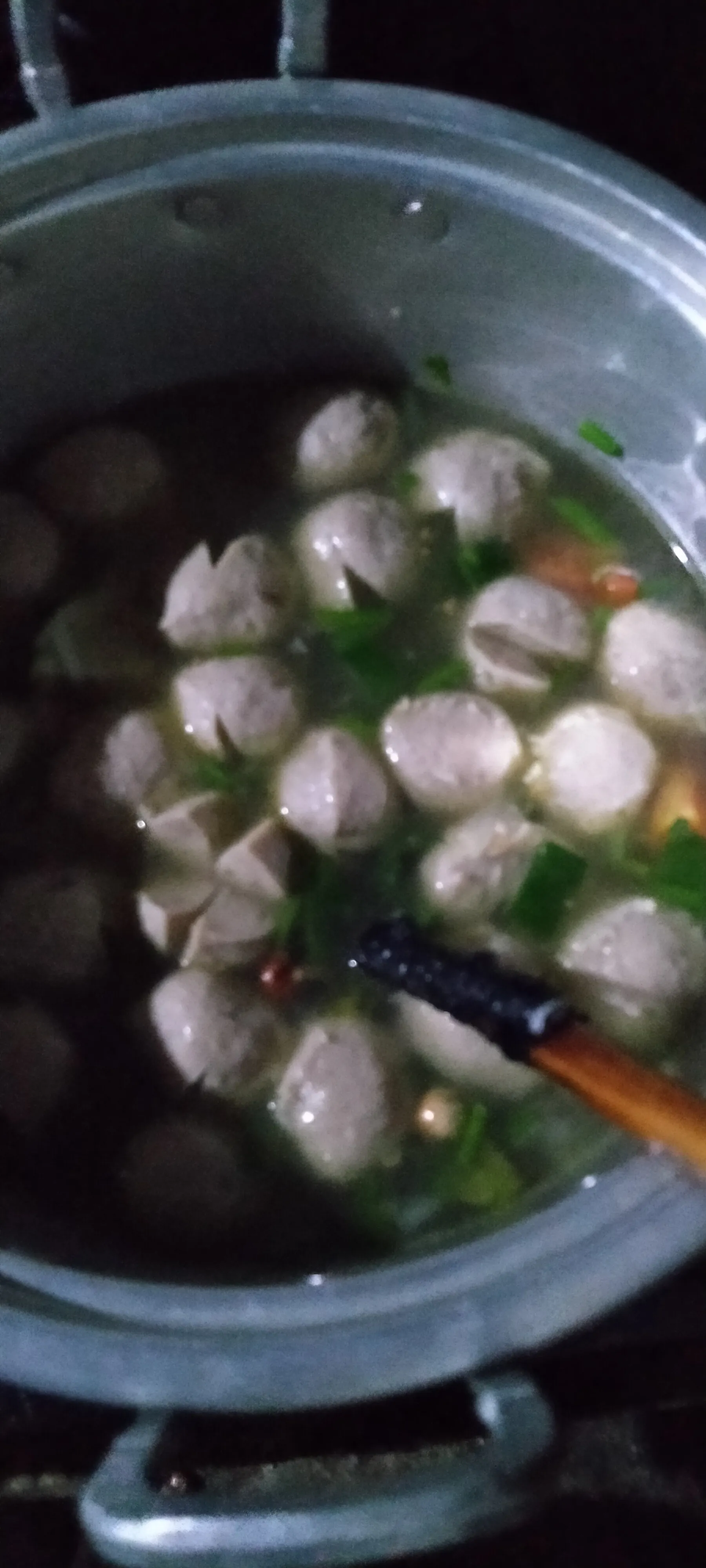 Cuaca dingin enaknya makan sop bakso #JurnalRamadhan