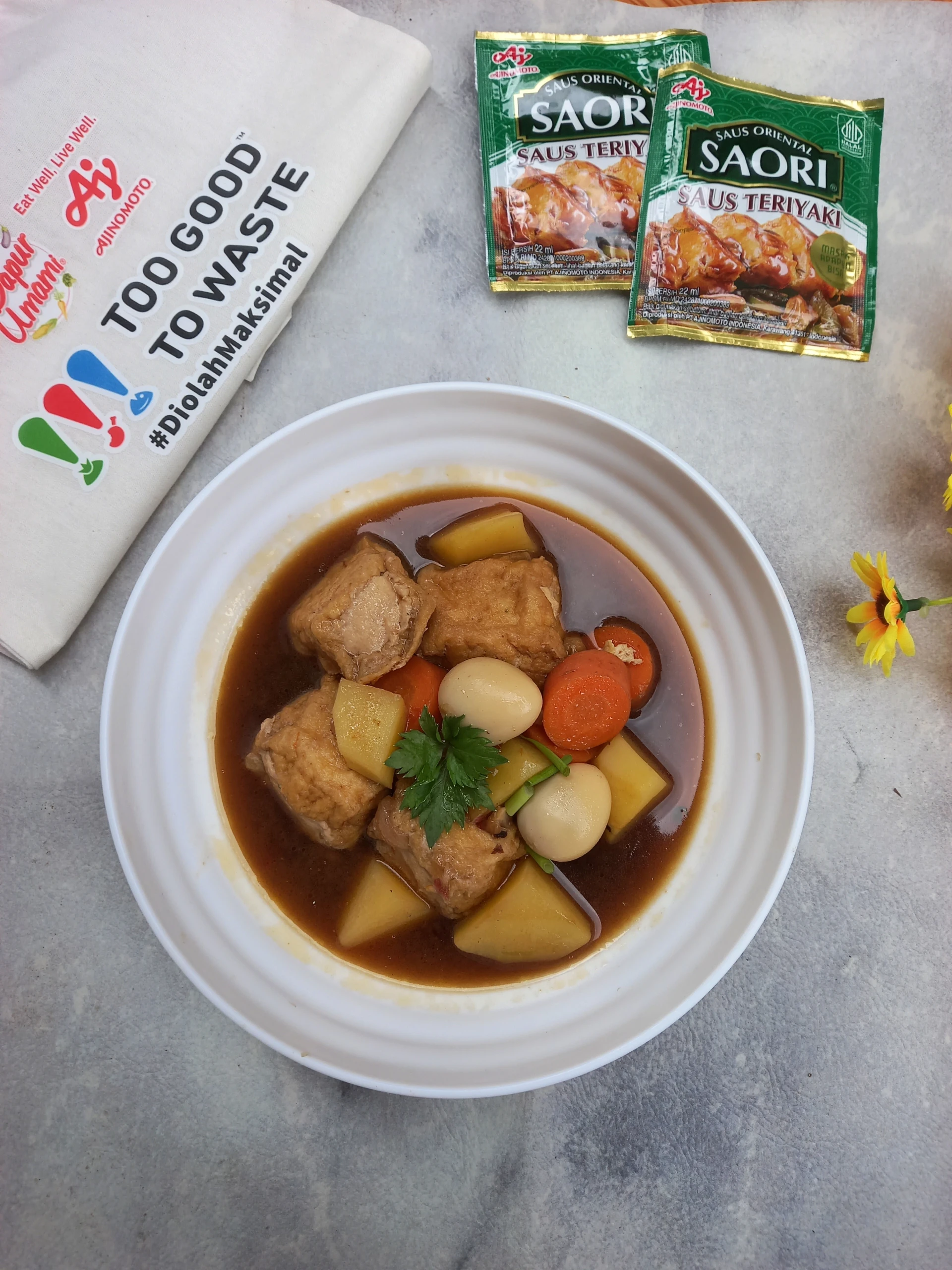Day 3 : Semur Tahu Isi Ayam
