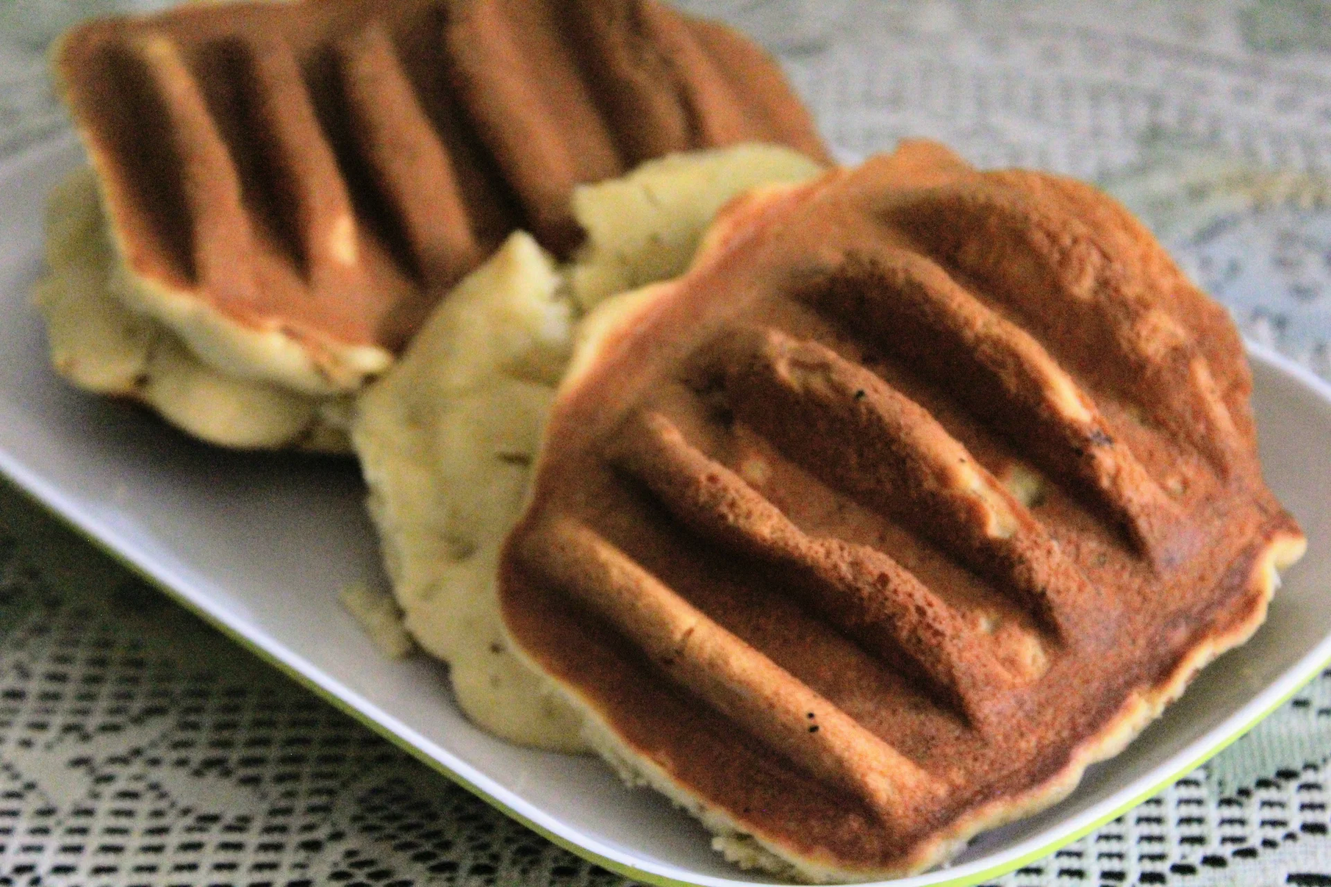 Kue Bandros Manis