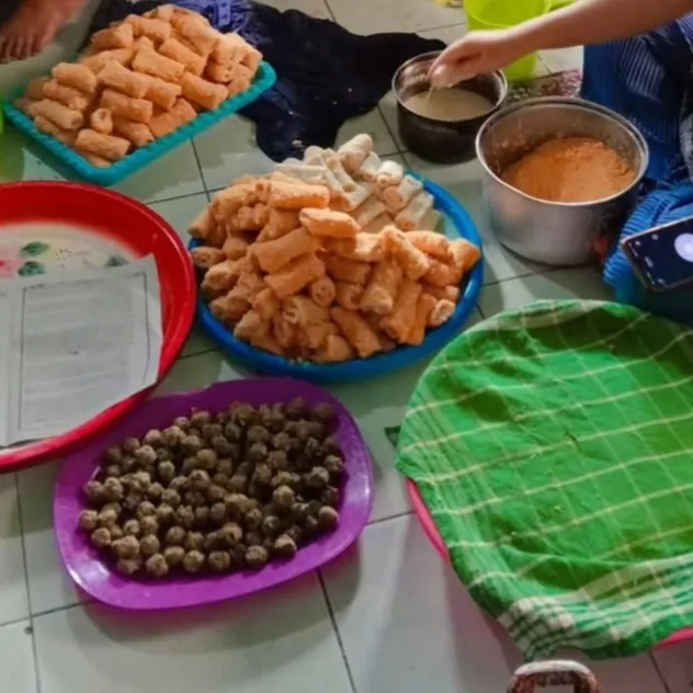 Kue Rumahan, Primadona di Bulan Puasa (Jurnal 5)