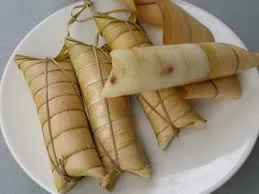 Lepet Makanan khas apa?
