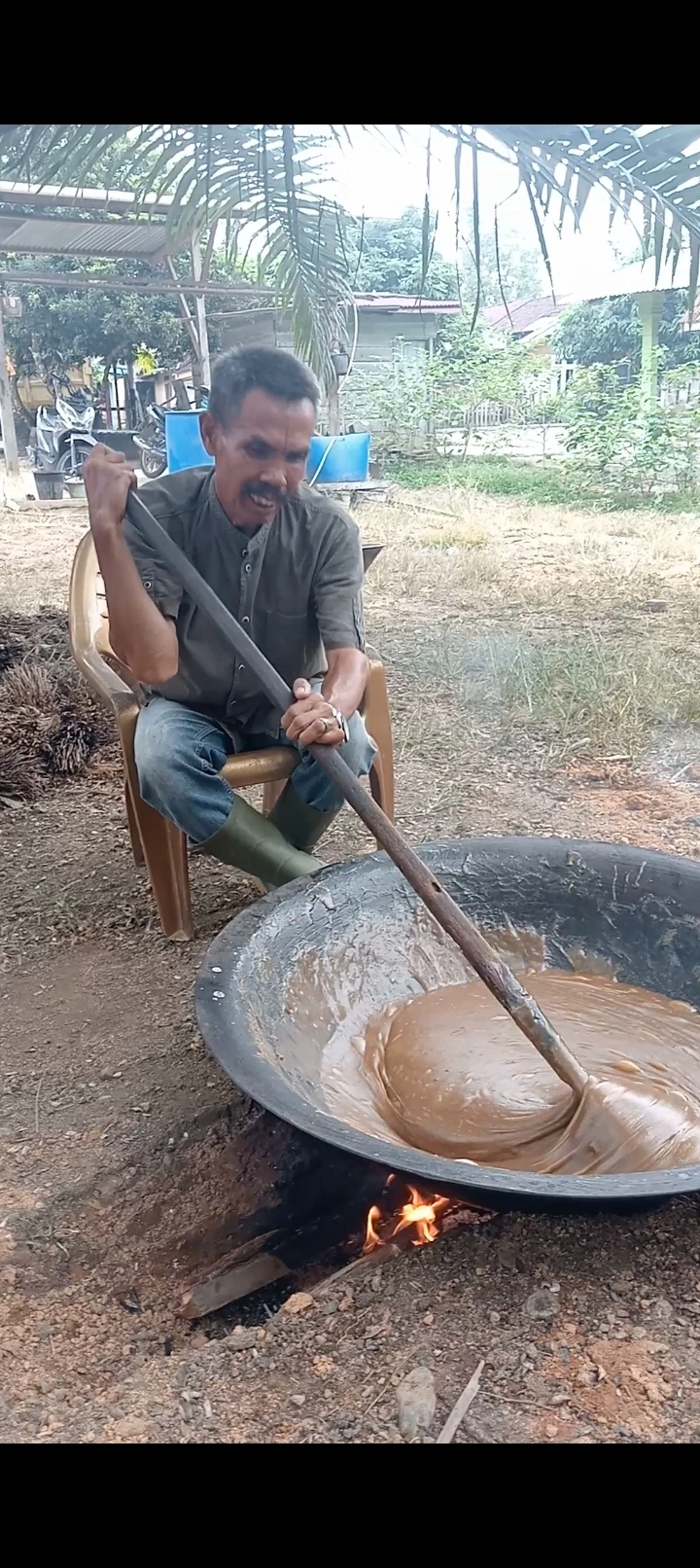 Membuat Dodol