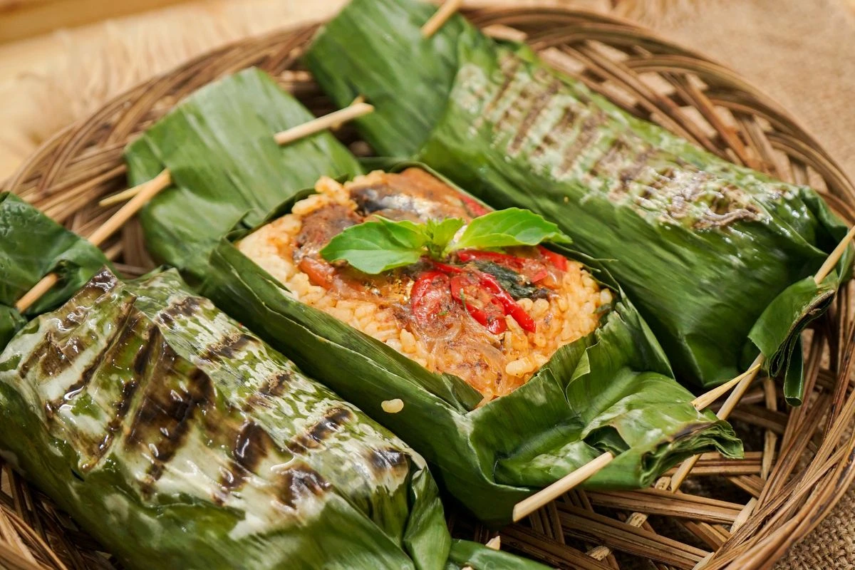 Nasi bakar sarden kemangi