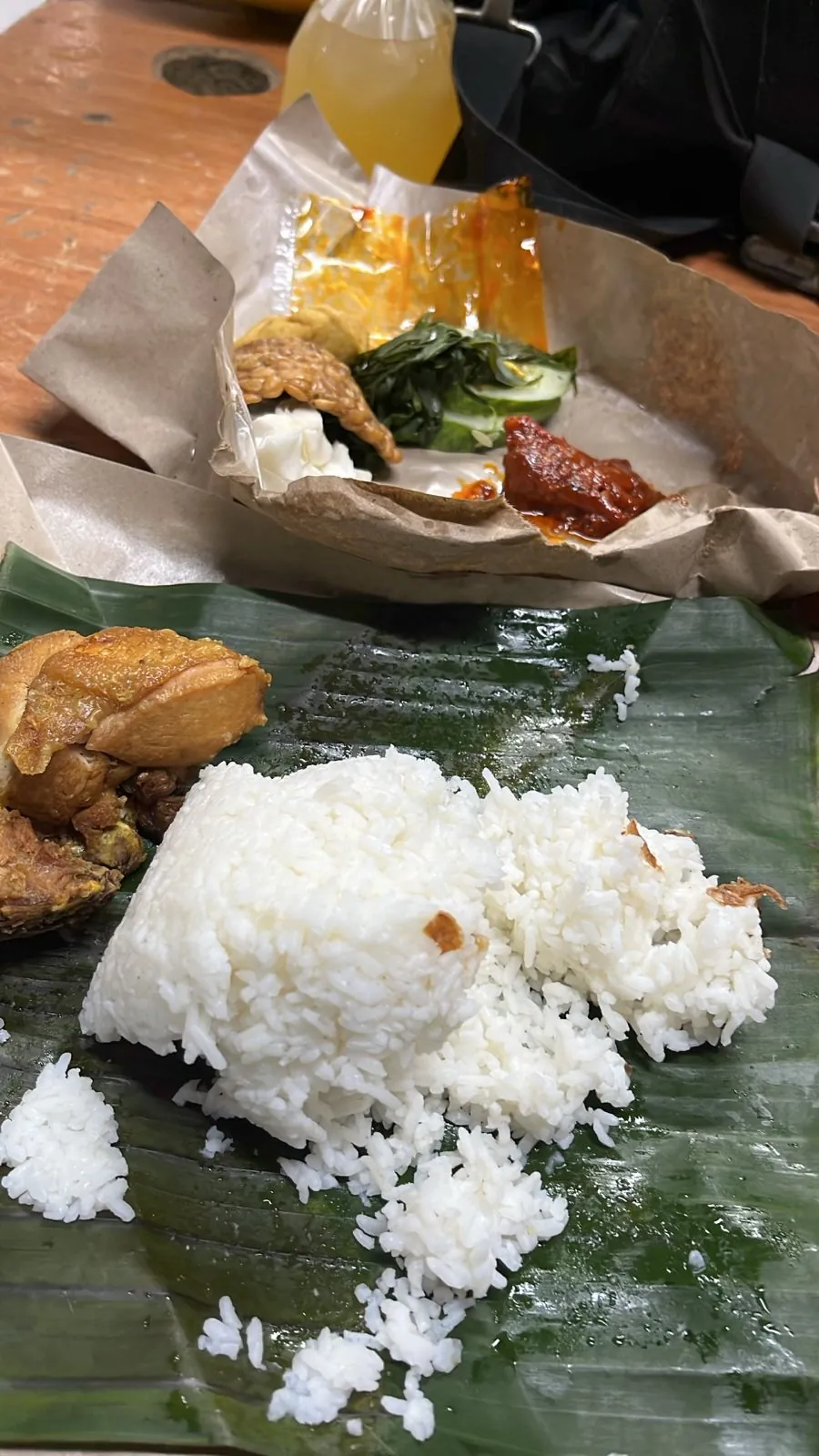 Nasi uduk ayam