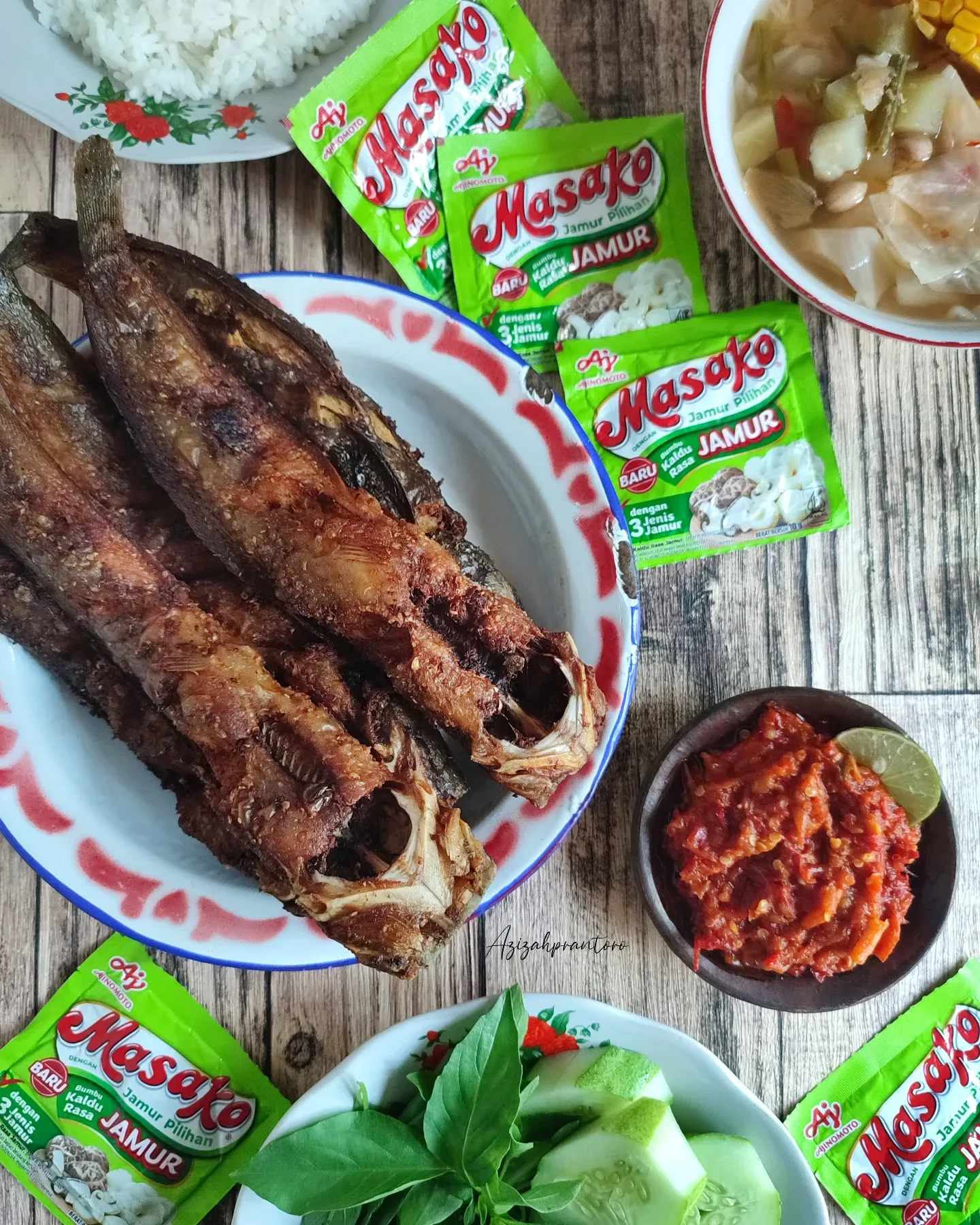 Pecel lele komplit ala masako